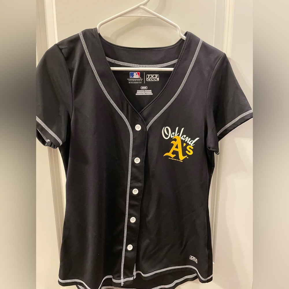 Women’s Oakland As Jersey